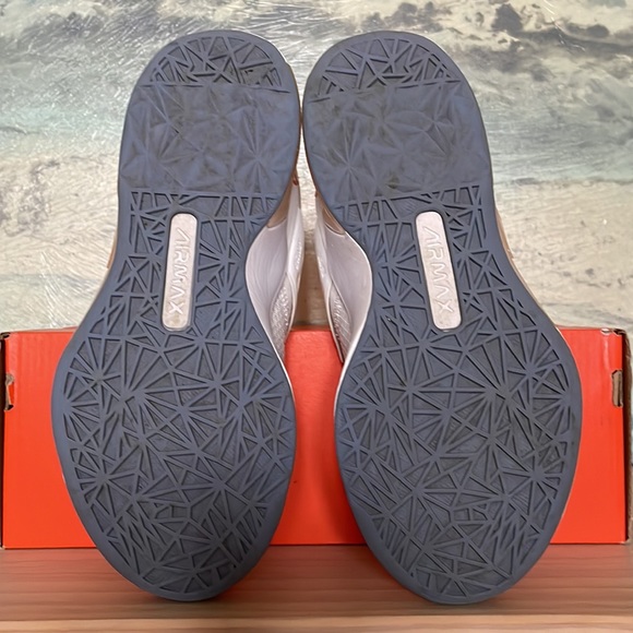 NIKE Air Max Bella TR 4 women’s size 6.5 EUC - Picture 7 of 16